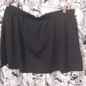 NWT Brand new NEVER WORN, Black, Cacique Swim skirt w/ built in shorts, NWT 26W